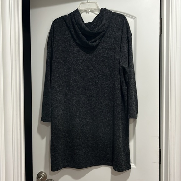 Grey Poncho Hooded Sweater - Picture 4 of 7